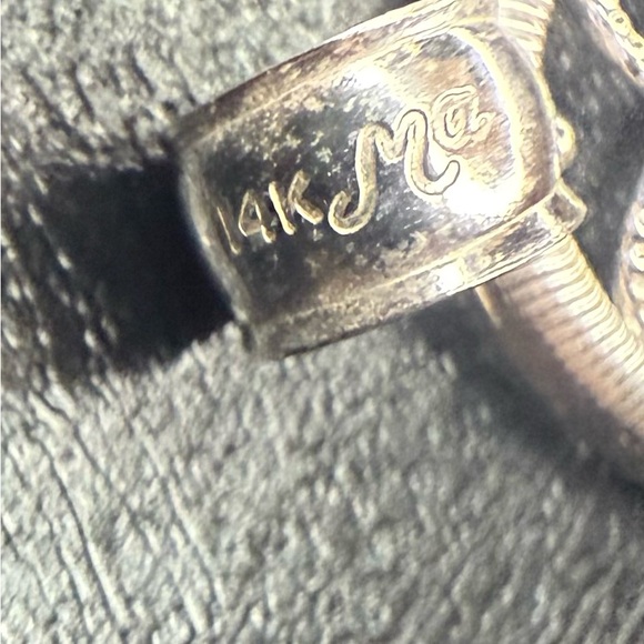 Vintage Oval 14K Gold Filigree Pendant by Michael Anthony - Picture 5 of 6